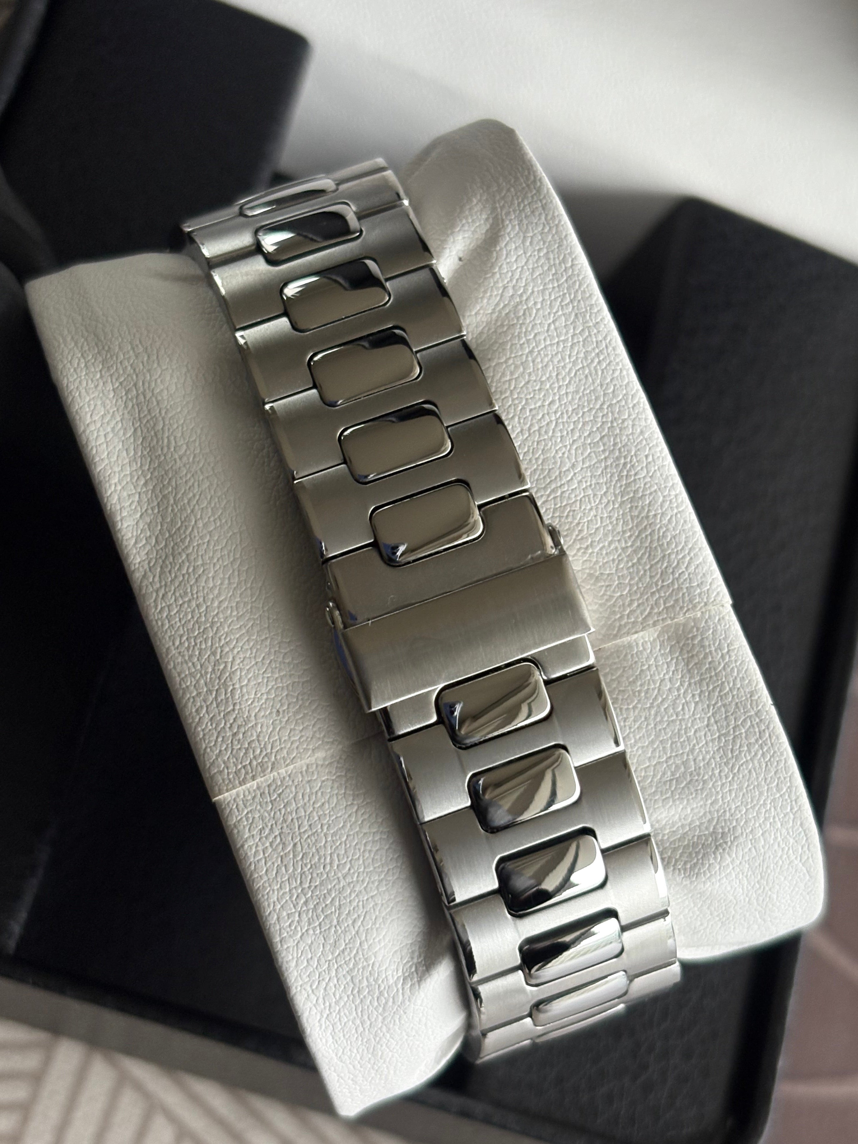 Seiko Mod Nautilus | Bleu Marine