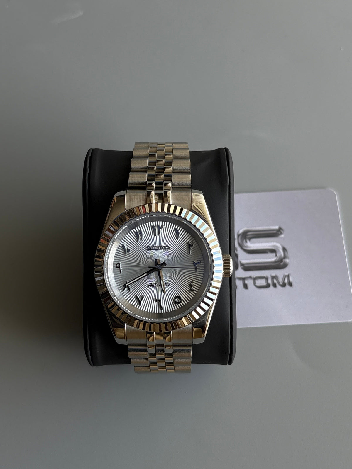 Seiko Mod Datejust Arabic | Argent Bleuté