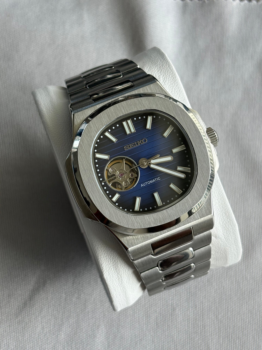 Seiko Mod Nautilus | Bleu Marine Open Heart