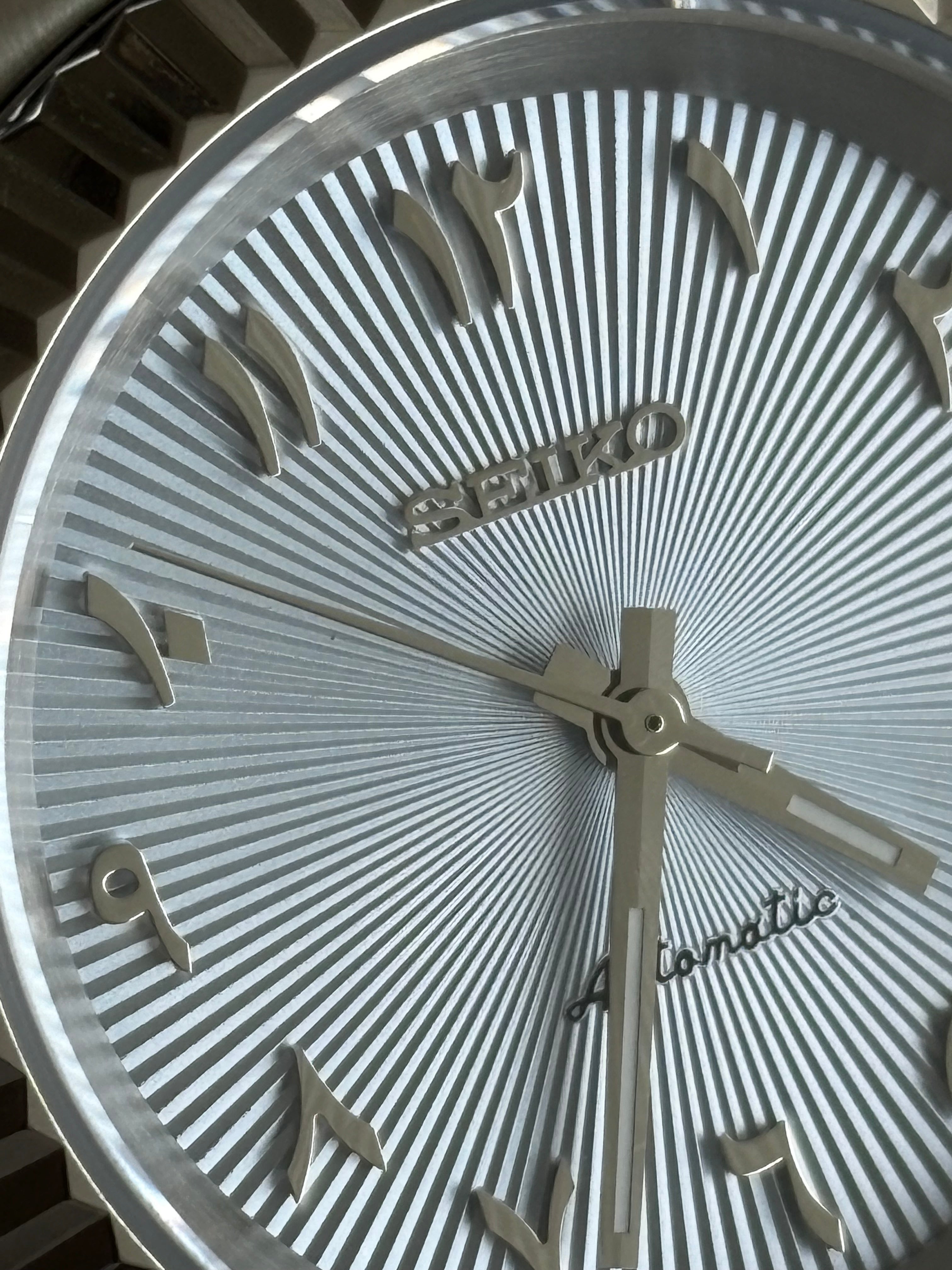 Seiko Mod Datejust Arabic | Argent Bleuté