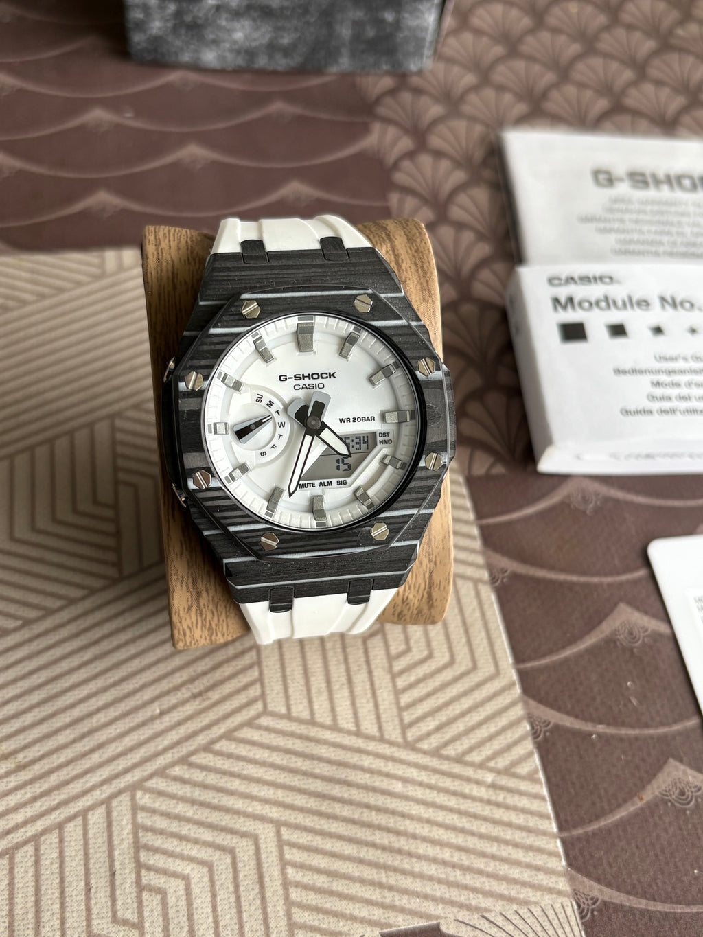 G-Shock Custom | Carbone Z White Dial