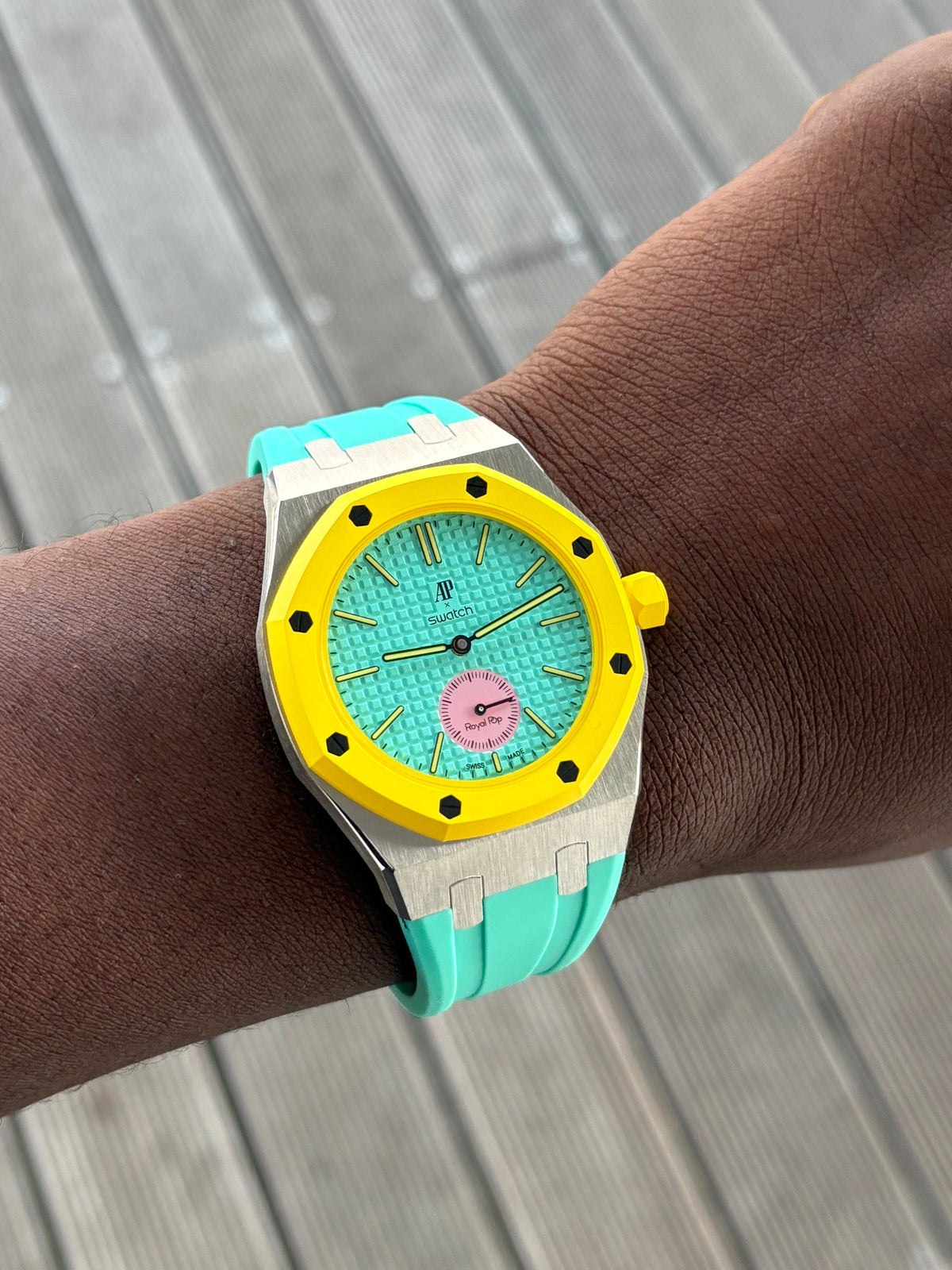 SWATCH X AP ROYAL POP CUSTOM | OTG ROZ Tiffany