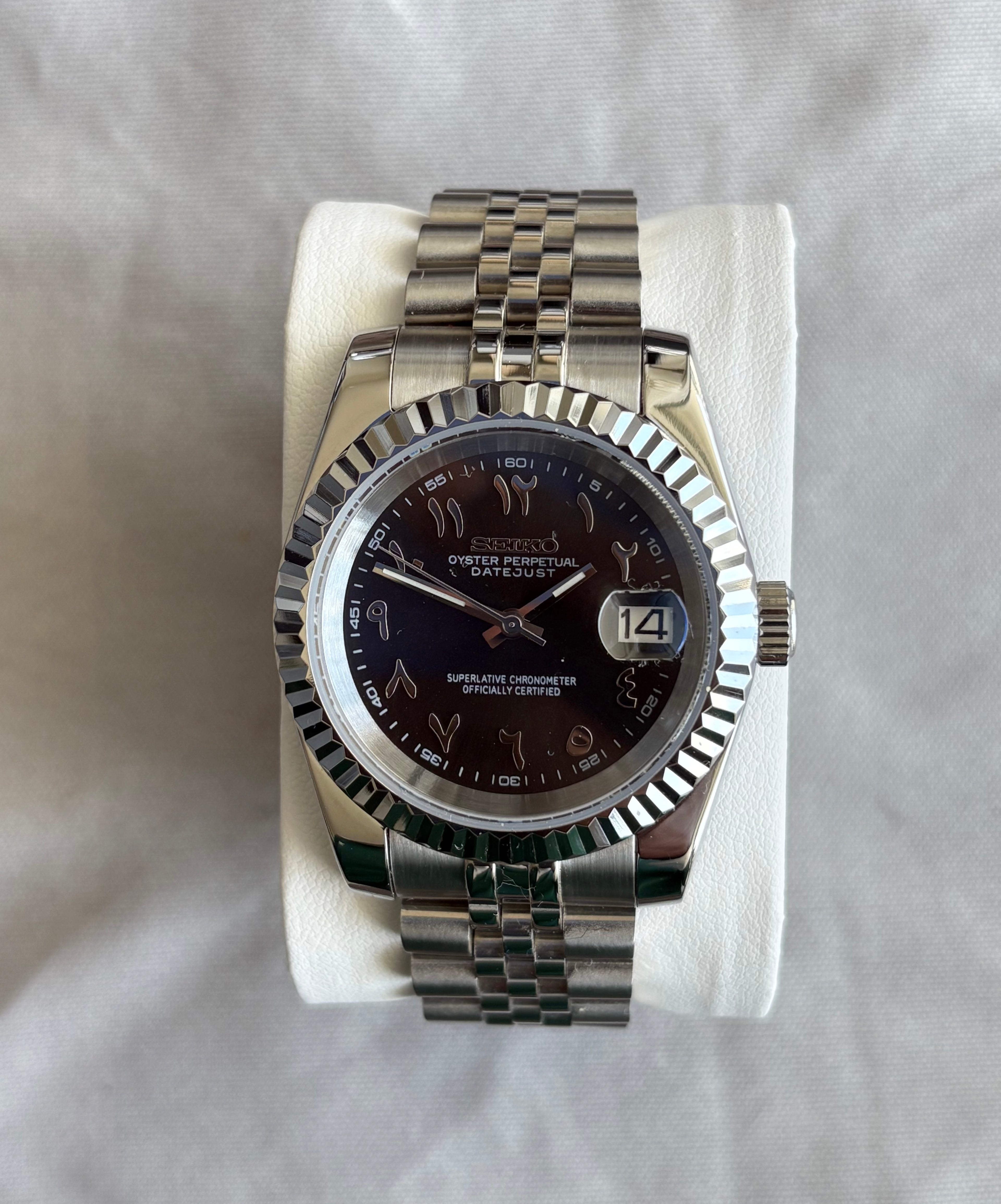 Seiko Mod Datejust Arabic | Noir