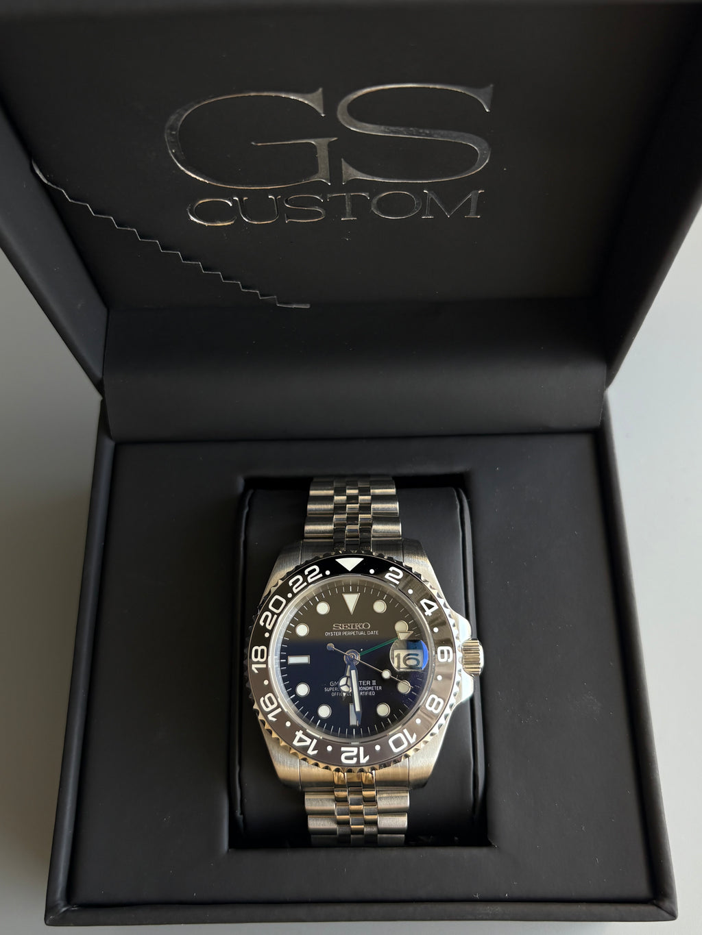 Seiko Mod GMT II | Bruce Wayne