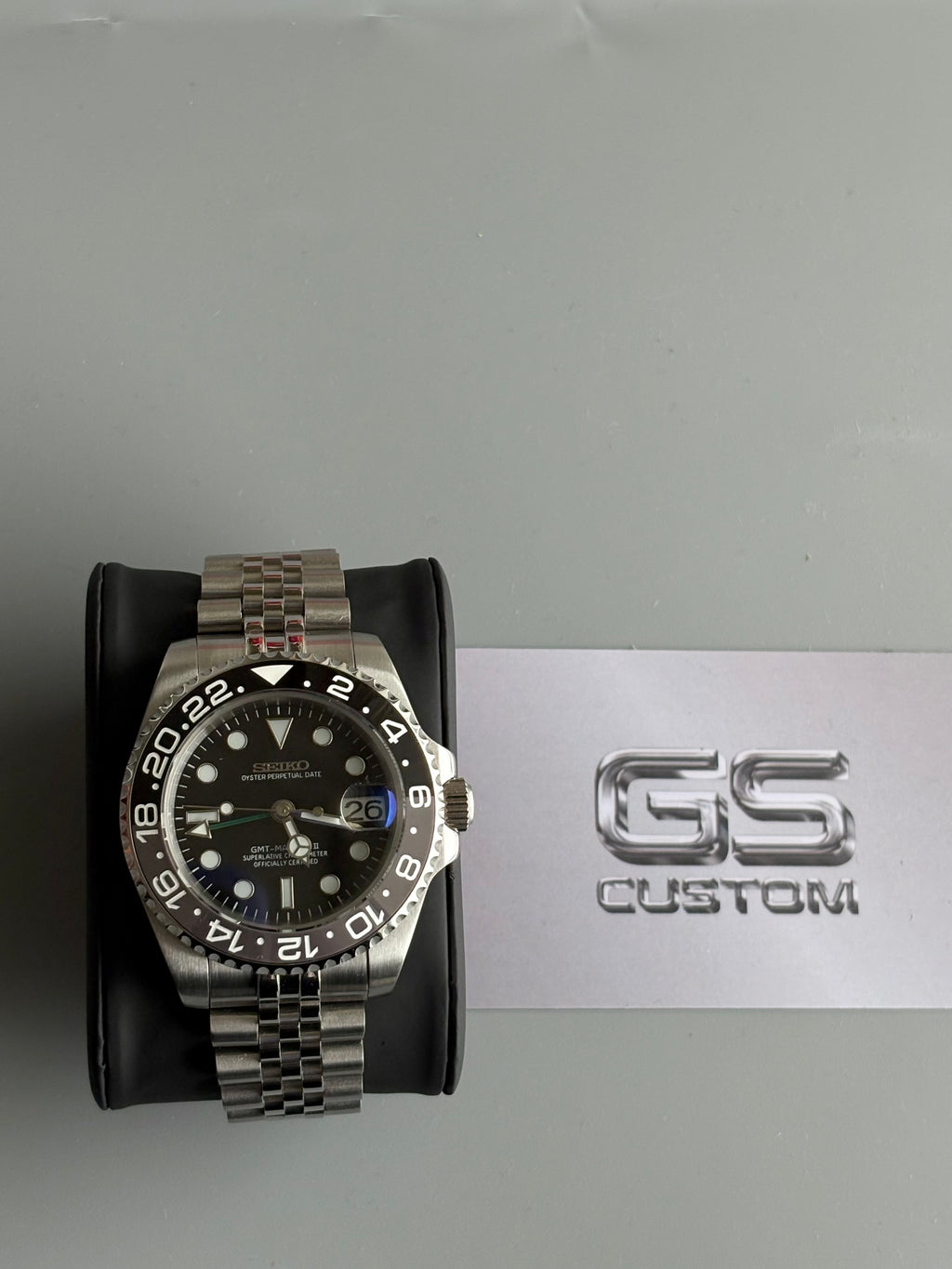 Seiko Mod GMT II | Bruce Wayne