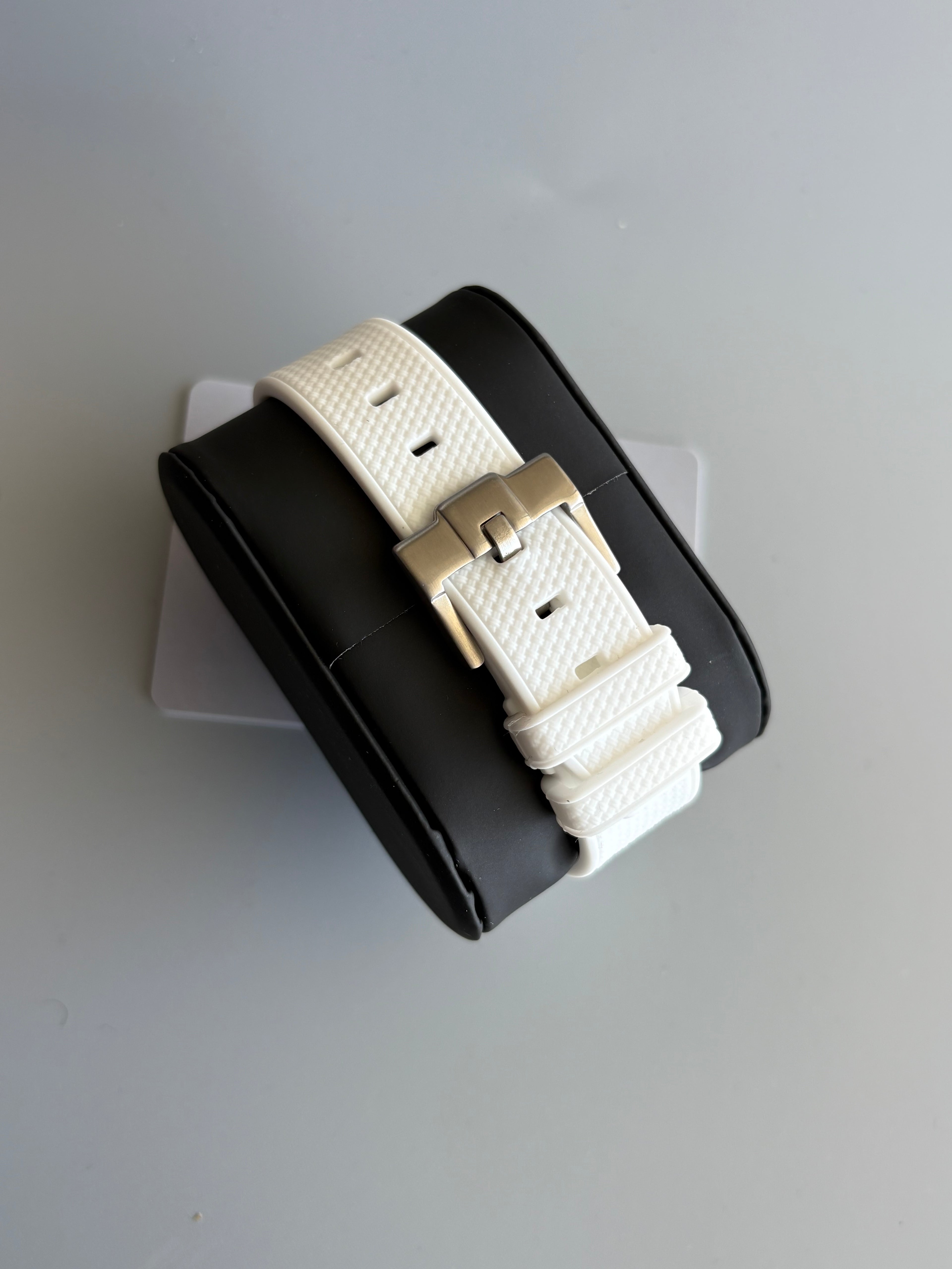 Seiko Mod Daytona Clear | White Snow