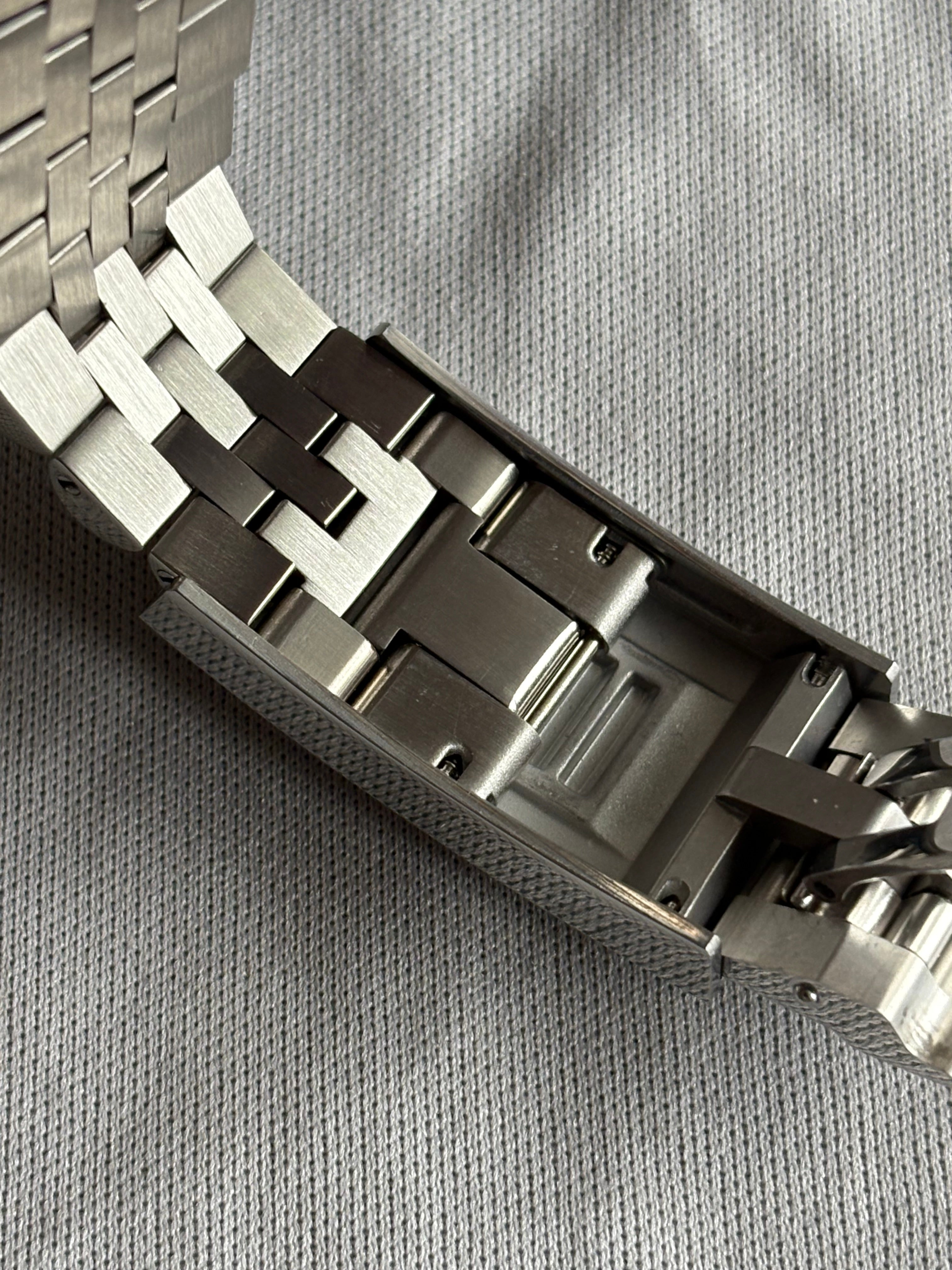 Seiko Mod Datejust Arabic | Blu Tiffany