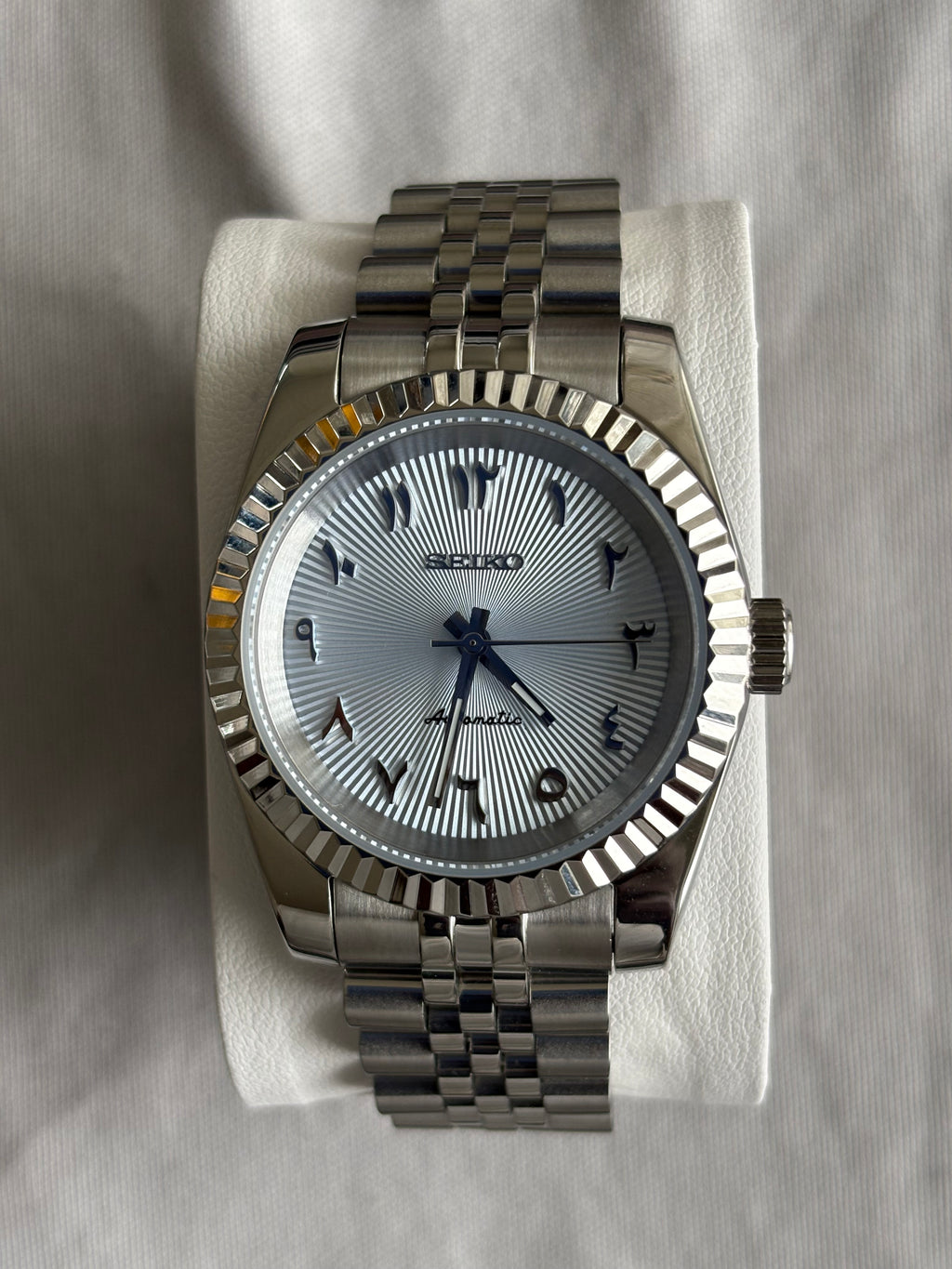 Seiko Mod Datejust Arabic | Argent Bleuté