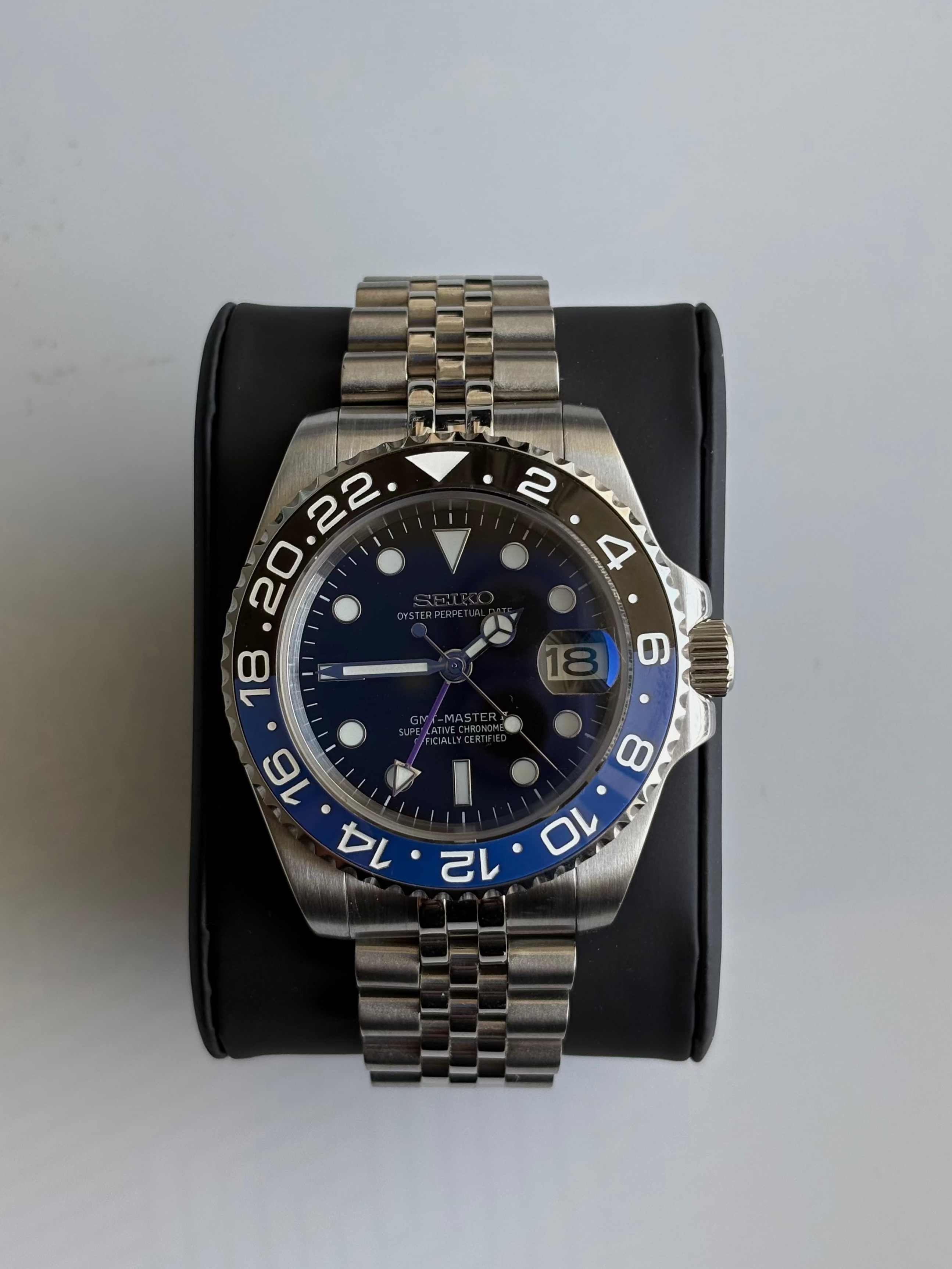 Seiko Mod GMT II | Batgirl