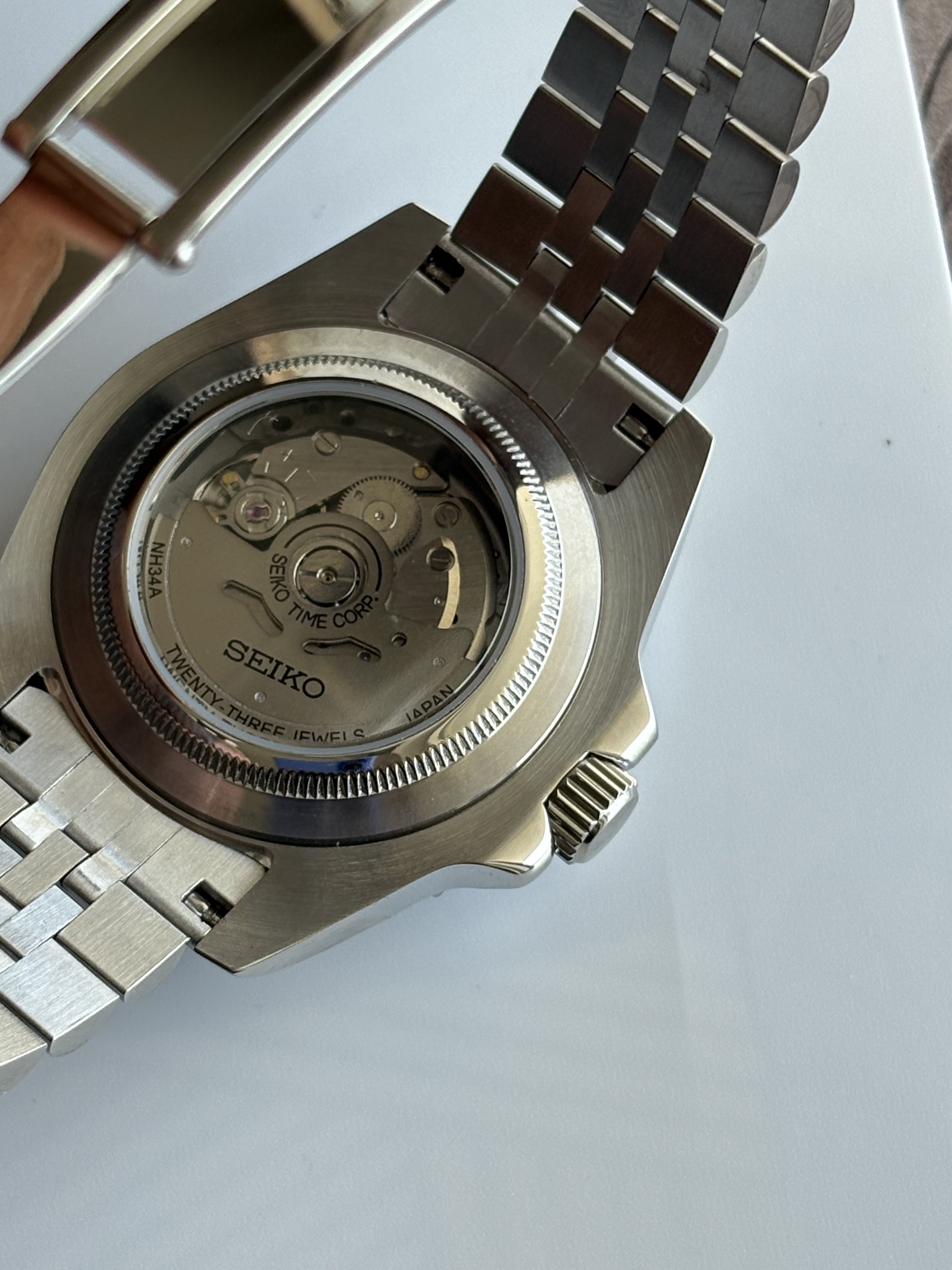Seiko Mod GMT II | Batgirl
